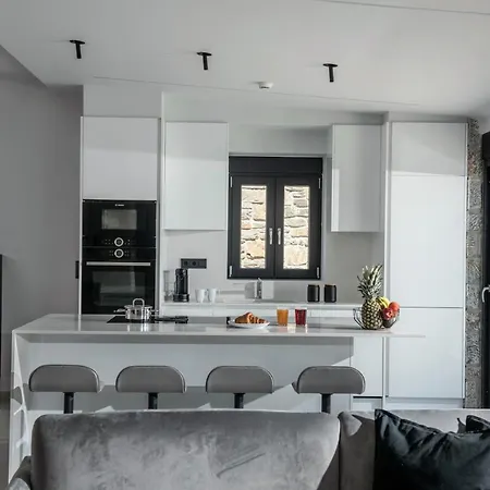 Luxury Alexia * ヘルソニソス